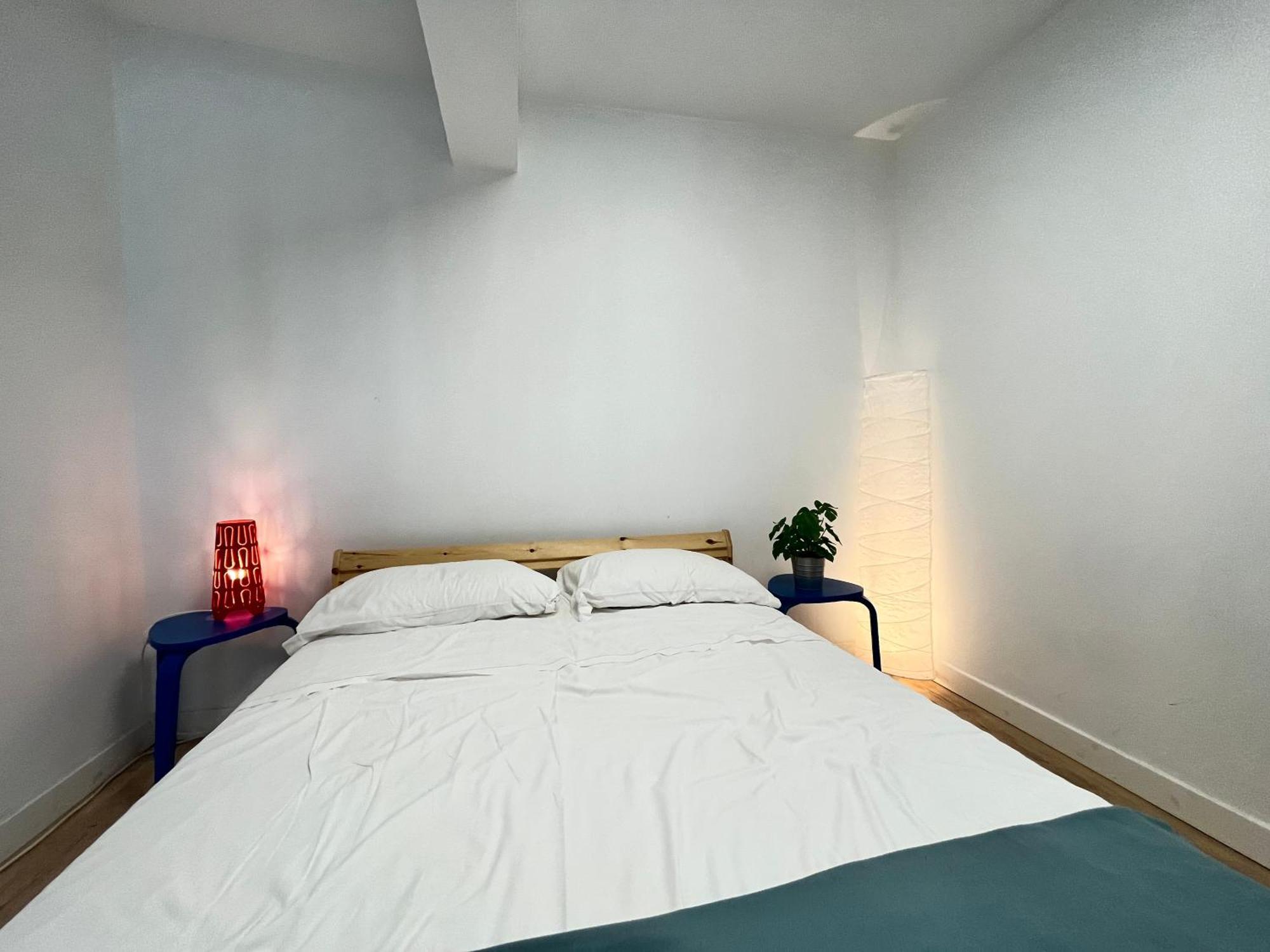 Duplex Manzanares Izq Amarillo Temporal Appartement Madrid Buitenkant foto