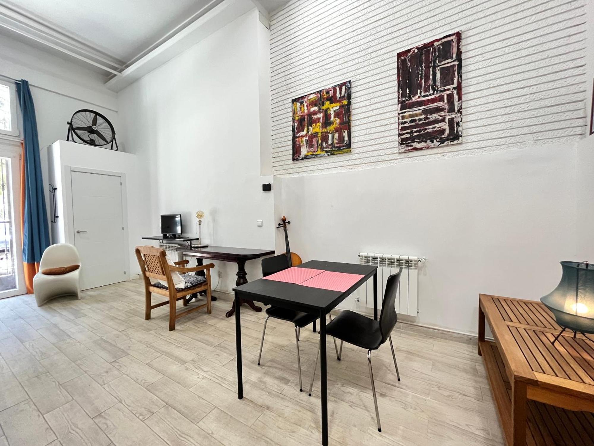 Duplex Manzanares Izq Amarillo Temporal Appartement Madrid Buitenkant foto